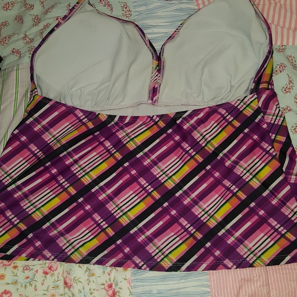 Top - Picture 4 of 5